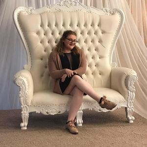 Meet your Posher, Emily